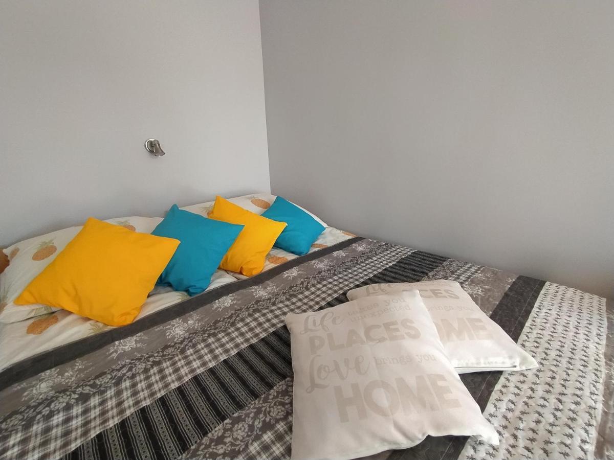 Moris 2 Pokoje Goscinne 웨바 외부 사진